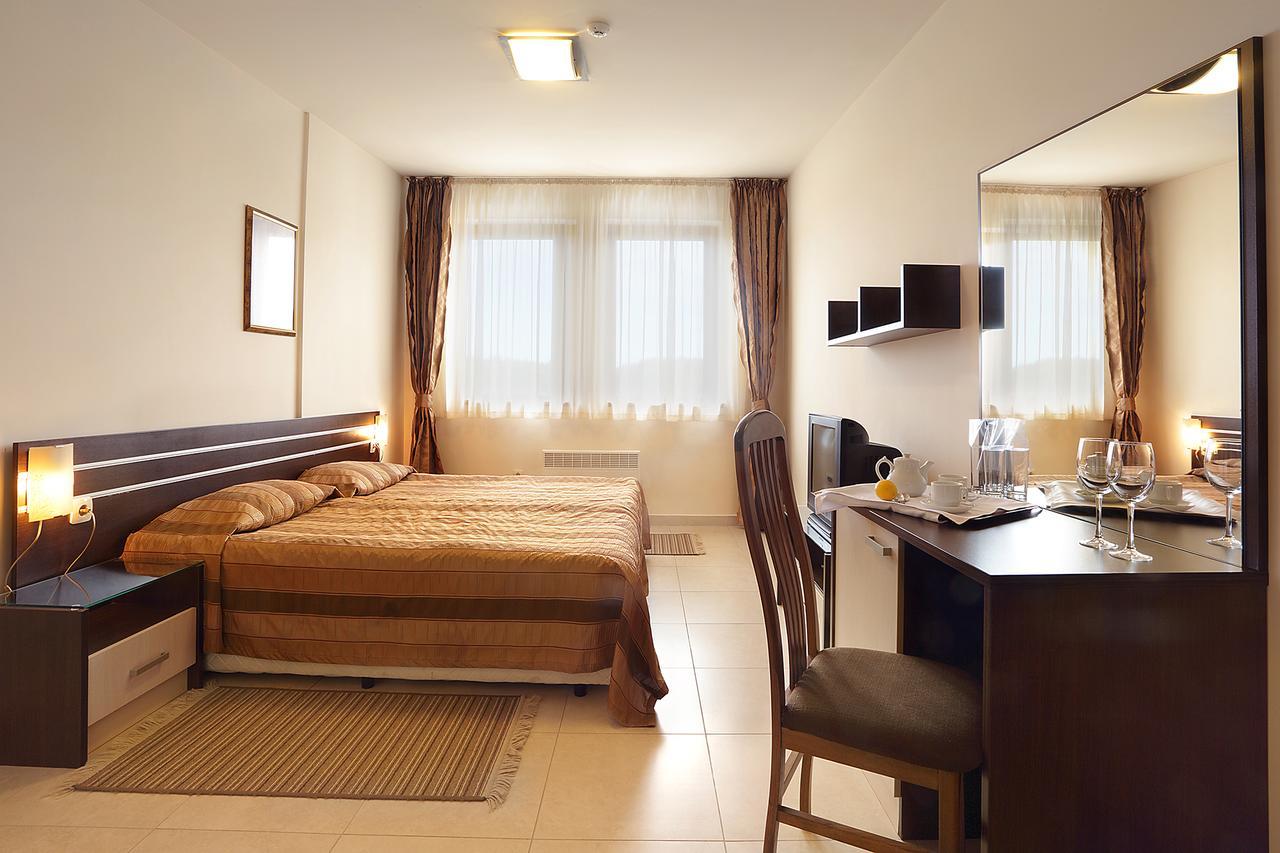 Deluxe Room In Stoykite 팜포로보 외부 사진